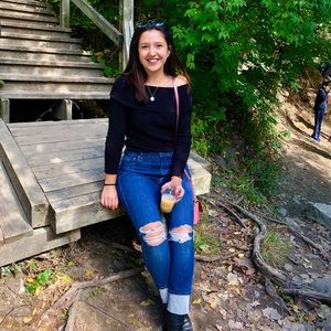 Meet your Posher, Netanya